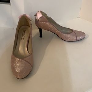 Almost new Magy dress heels